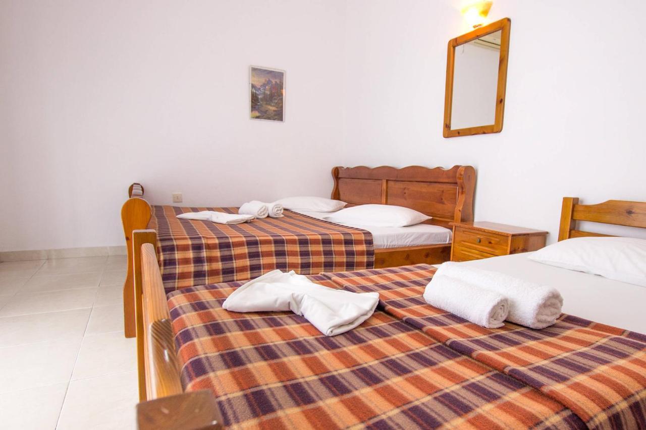 George Laz Rooms Vrasná Exterior foto