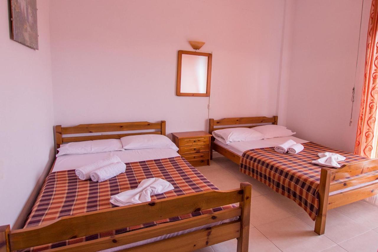 George Laz Rooms Vrasná Exterior foto